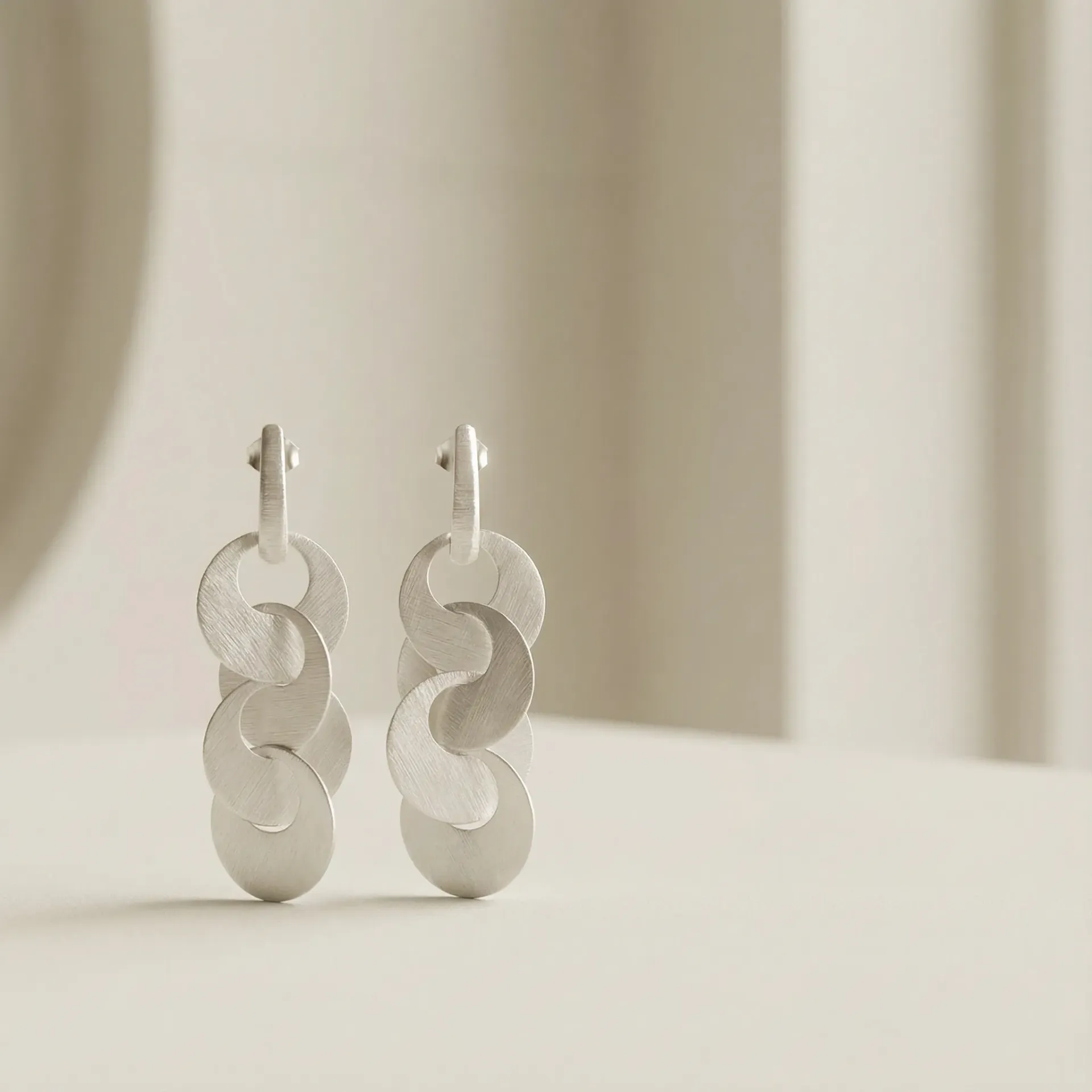 Leila Earrings Rhodium Plated